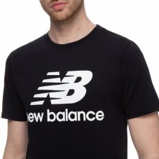 Футболка New Balance Ess Stacked Logo MT01575BK