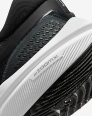 Кросівки бігові Nike Air Zoom Vomero 16 DA7245-001