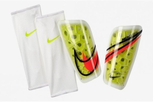 Футбольні щитки Nike Mercurial Lite SP2120-705