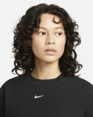 Футболка женская Nike Sportswear Essentials DN5697-010