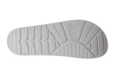 Шльопанці New Balance 200 SMF200DC