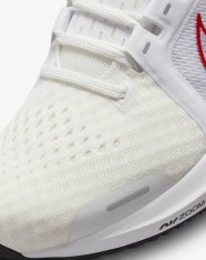 Кросівки бігові жіночі Nike Air Zoom Vomero 16 DA7698-102