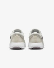 Кроссовки беговые женские Nike Renew Serenity Run Premium DC9010-011