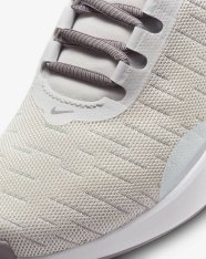 Кроссовки беговые женские Nike Renew Serenity Run Premium DC9010-011