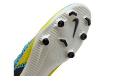 Бутсы Nike Phantom GT2 Club MG DA5640-407