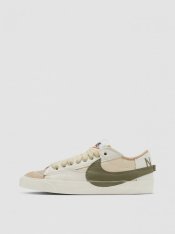 Кеди жіночі Nike Blazer Low 77 Jumbo DQ1470-105