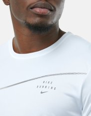 Футболка для бега Nike Run Division Miler DM4811-100