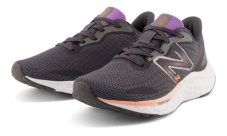 Кросівки бігові жіночі New Balance Arishi v4 WARISPK4