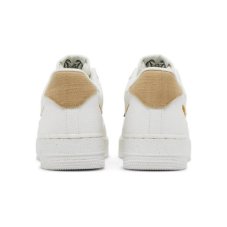 Кеди Nike Air Force 1 07 LV8 Next Nature DM0117-100