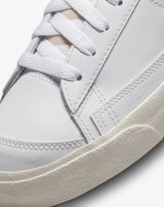 Кеди Nike Blazer Low '77 Premium DV0801-100