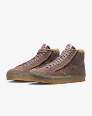 Кеди Nike SB Zoom Blazer Mid Premium Plus DV5468-200