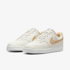 Кеди жіночі Nike Court Vision Low Next Nature DH3158-103