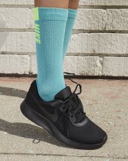Кросівки жіночі Nike Tanjun DJ6257-002