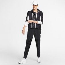 Ветровка женская Nike Air Full-Zip Repel Running Jacket CJ1874-010