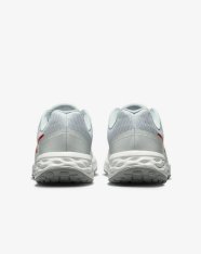 Кросівки бігові жіночі Nike Revolution 6 DC3729-010