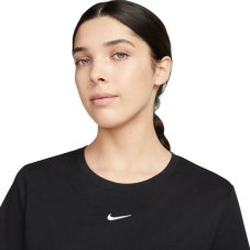Футболка жіноча Nike Sportswear Essential DX7904-010