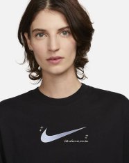 Футболка женская Nike Sportswear DX7932-010