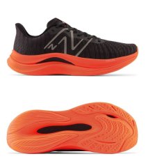 Кроссовки беговые New Balance FuelCell Propel MFCPRLO4