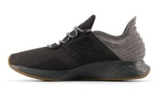Кросівки бігові New Balance Fresh Foam Roav V1 MROAVRB
