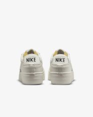 Кеды женсккие Nike Blazer Low Platform DJ0292-105