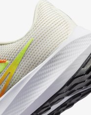Кросівки бігові Nike Pegasus 40 DV3853-101