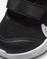 Кросівки дитячі Nike Omni Multi-Court DM9028-002
