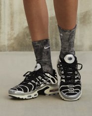 Кросівки жіночі Nike Air Max Plus FD0799-001