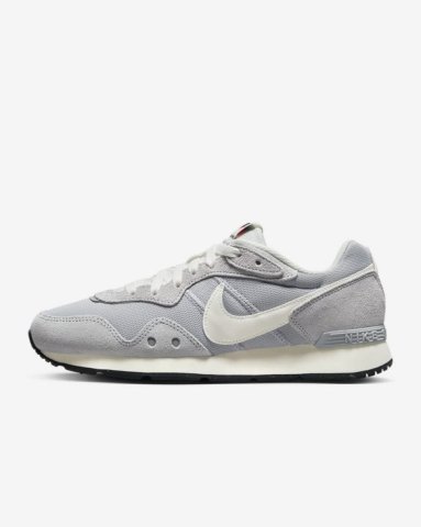 Кросівки жіночі Nike Venture Runner CK2948-008