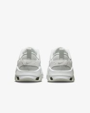 Кросівки жіночі Nike Zoom Bella 6 DR5720-100