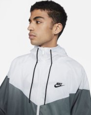 Ветровка Nike Sportswear Windrunner DA0001-084