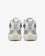 Кроссовки женские Jumpman Two Trey DR9631-002