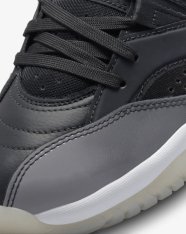 Кроссовки женские Jumpman Two Trey DR9631-003
