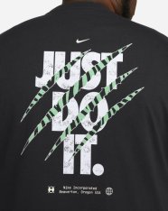 Футболка Nike Sportswear FB9817-010