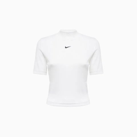 Футболка жіноча Nike Sportswear Essentials DV7958-100