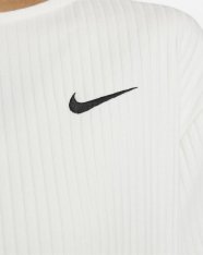 Футболка жіноча Nike Sportswear DV7870-133