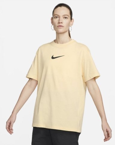 Футболка жіноча Nike Sportswear FD1129-294
