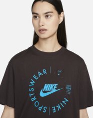 Футболка женская Nike Sportswear FD4235-220
