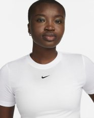 Футболка женская Nike Sportswear Essentials FB2873-100