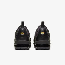 Кроссовки Nike Air Vapormax Plus CW7478-001