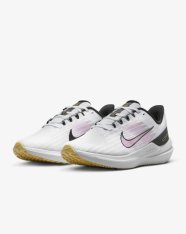 Кросівки бігові жіночі Nike Winflo 9 DD8686-104