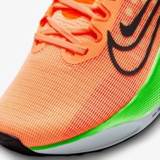 Кросівки бігові жіночі Nike Zoom Fly 5 DM8974-800