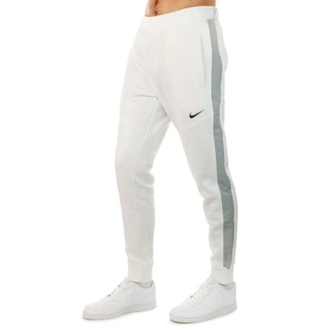 Спортивные штаны Nike Sportswear Club Fleece FN0246-100