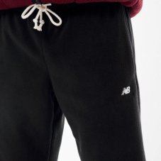 Спортивні штани жіночі New Balance Athletics Polar MP33543BK