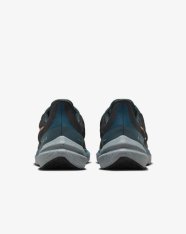 Кросівки бігові Nike Winflo 9 Shield DM1106-002