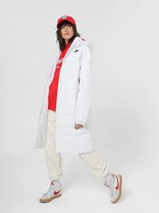 Куртка женская Nike Sportswear Classic Puffer FB7675-100