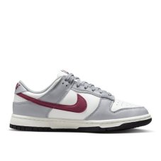 Кеды женсккие Nike Dunk Low DD1503-122