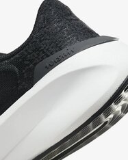 Кросівки бігові жіночі Nike Versair DZ3547-001