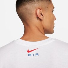 Футболка Nike Air FN7704-101
