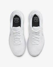 Кросівки бігові Nike Revolution 7 FB2207-100