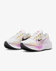 Кросівки бігові жіночі Nike Zoom Fly 5 DM8974-100